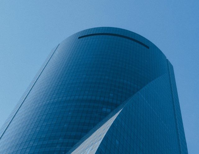 i80-hero-torre-emperador.jpg